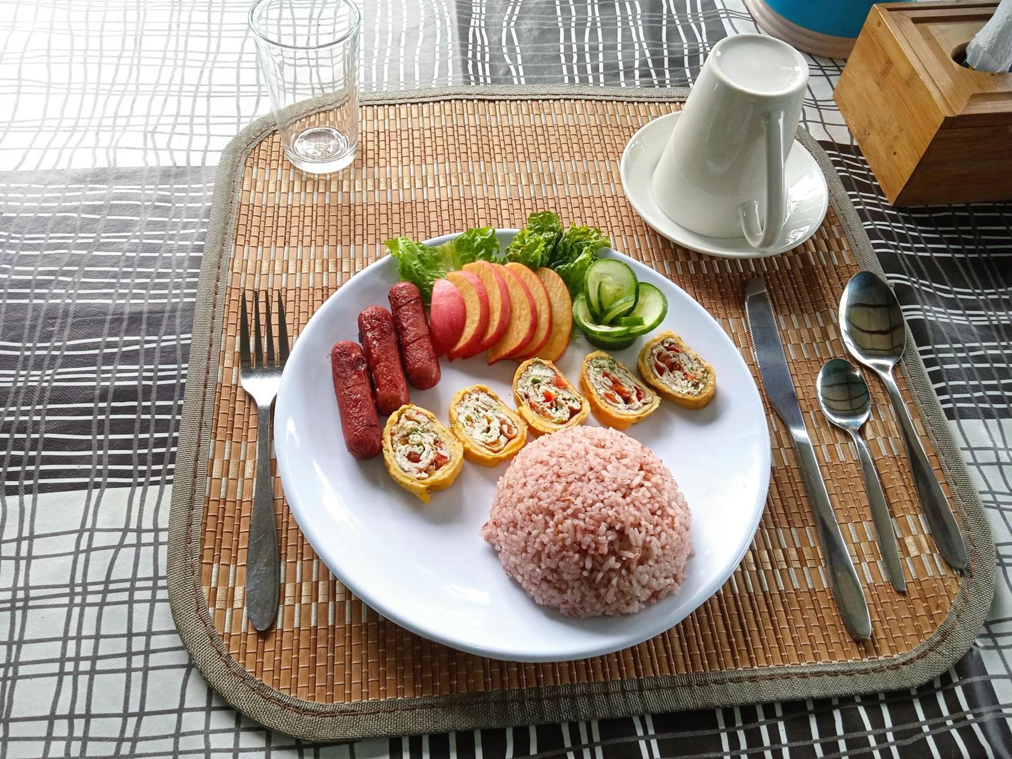 Sarah'S Garden Bnb & Spa Bed & Breakfast Clarin  Eksteriør bilde