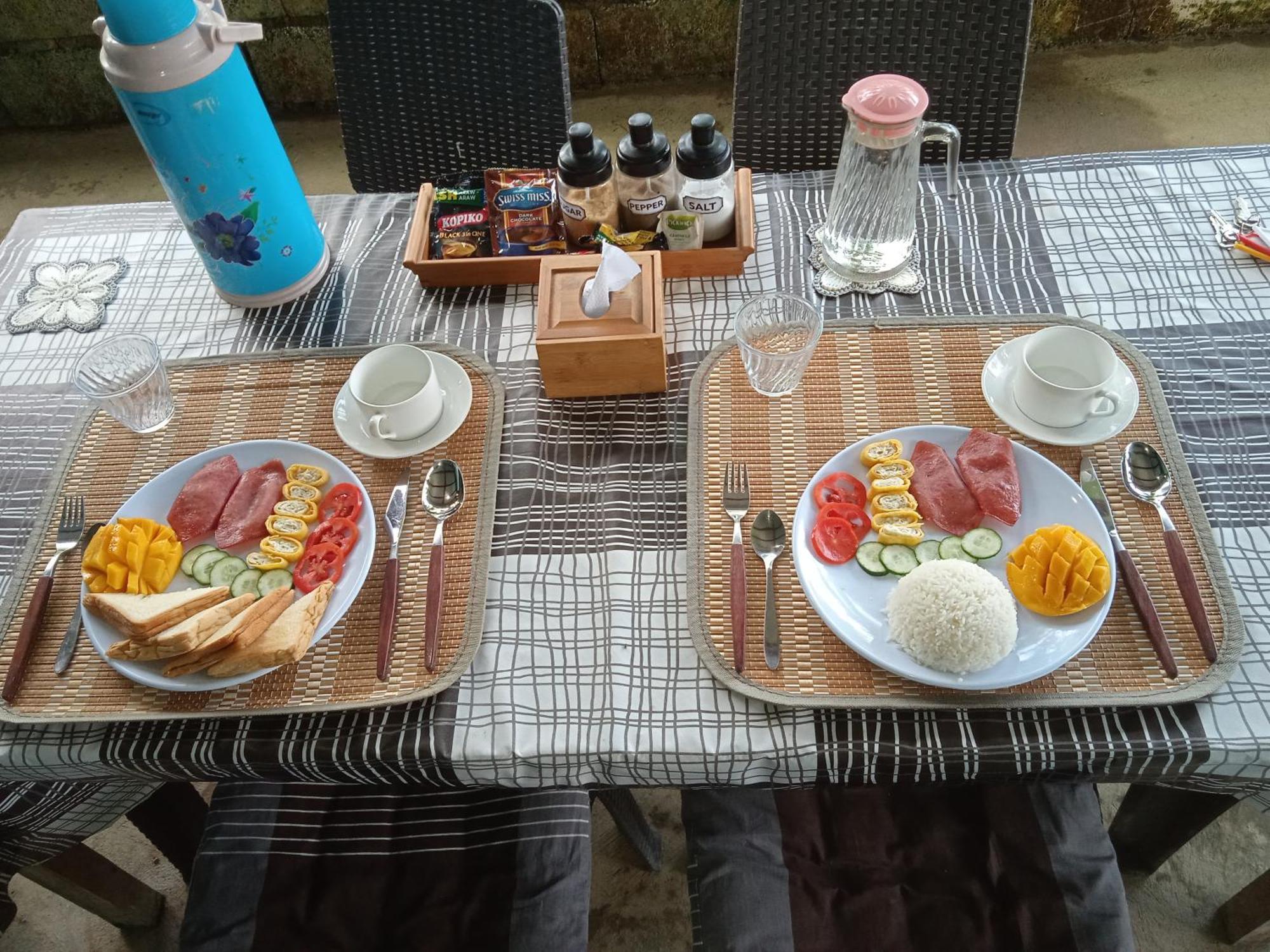 Sarah'S Garden Bnb & Spa Bed & Breakfast Clarin  Eksteriør bilde
